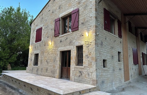 Vezac House | House by the river. Near Sarlat, Beynac, La Roque Gageac