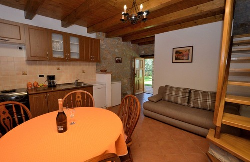 Lasici House | House Mariano (70272-K1) - Lasici
