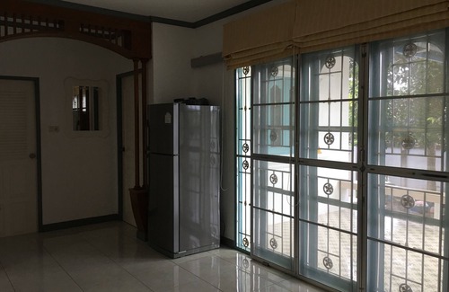 Si Racha House | House of Pind & Palm in Sriracha, 5 mins to J-Park Community Mall