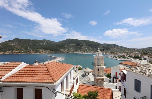 Skopelos Apartment | House of town