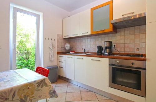 Valdebek House | House Orbanin 1092