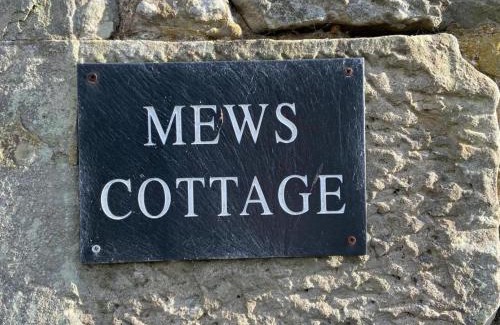 Kilmarnock House | House - Sleeps 4 Pet Friendly & Free Parking