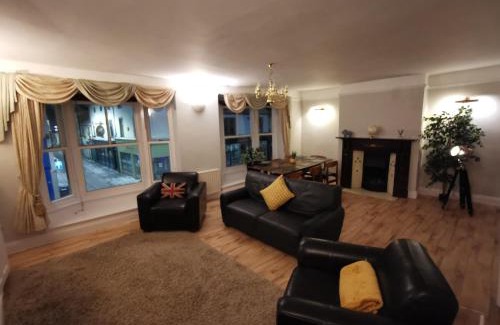 Darlington Apartment | House - Sleeps up to 14 & Parking Available