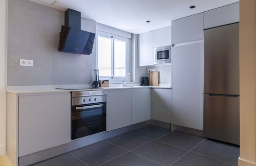 Nueva Espana Apartment | Housing Castellana X X V I I I by Sharing Co