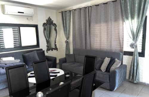 Mishmar HaYarden Apartment | Housing unit in the Moshav