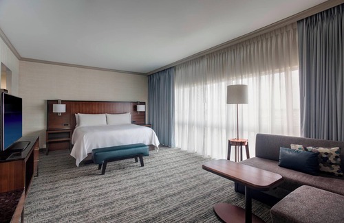 Houston Hotel | Houston Airport Marriott at George Bush Intercontinental