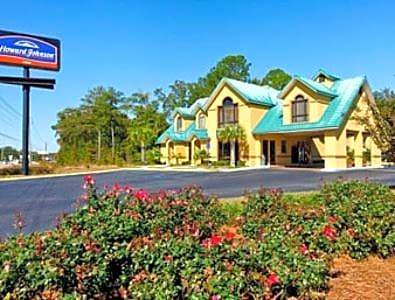Dothan Hotel | Howard Johnson by Wyndham Dothan