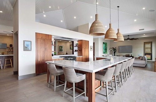 Omao House | Hula House: Luxury Villa w/Superb Views/Amenities