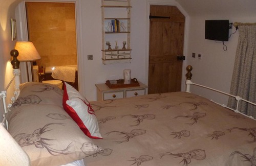 Norwell Bed & Breakfast | Hunger Barn
