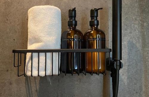 Ashford House | Hunters Lodge - Rustic farm stay