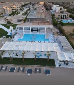 Al Ahyaa Apartment | Hurghada apartment- private beach Selena bay resort