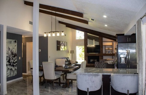 Lochmoor Waterway Estates House | Hurricane Victim special offer Pool Home nNestled on the Golf Course