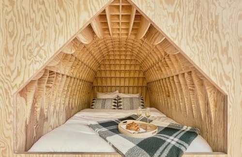 La Roche-en-Ardenne Cabin | Hutstuf cabin The Eagle with private sauna