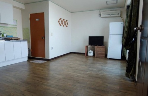 Hwaseong House | Hwaseong Gaetbeol Pension