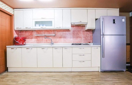 Hwaseong House | Hwaseong Islet Pension