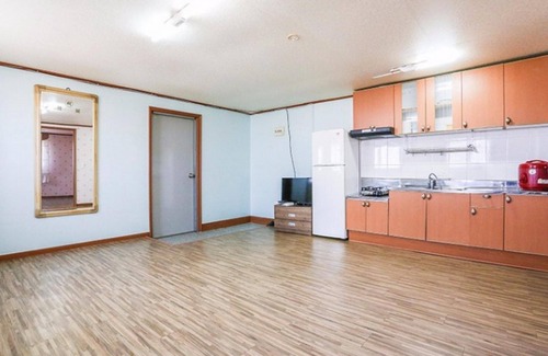 Hwaseong House | Hwaseong Islet Pension