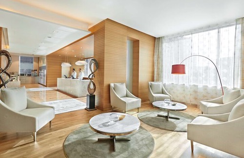 Old Dubai Hotel | Hyatt Place Dubai Baniyas Square