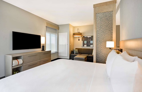 Raisin Hotel | Hyatt Place Fresno
