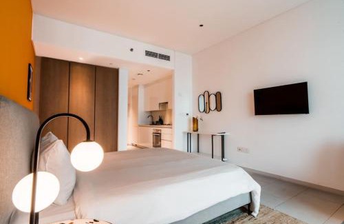Downtown Dubai Apartment | HZE15 Executive Studio Amazing Burj Khalifa view