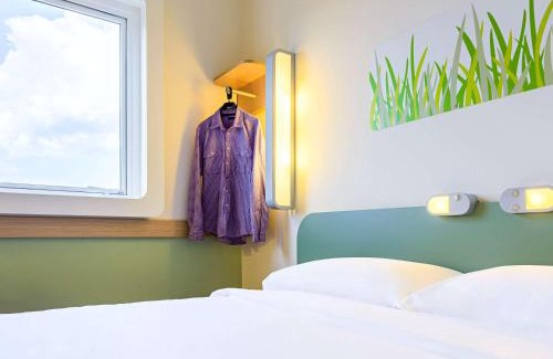 Aguas Belas Hotel | ibis budget Curitiba Aeroporto
