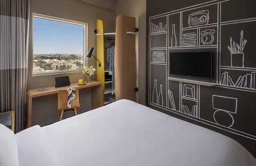 King Abdul Aziz Road Hotel | ibis Jeddah Malik Road