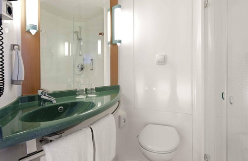 Munchen District Hotel | ibis München Garching