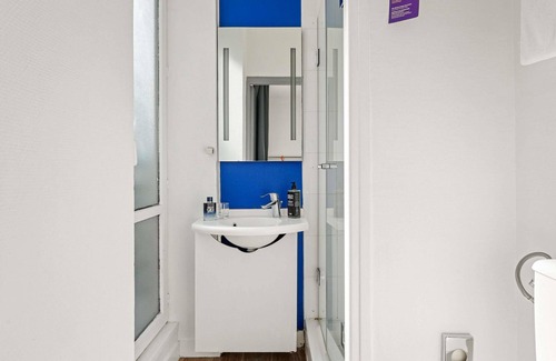 Porte-Saint-Martin Hotel | ibis Styles Paris République