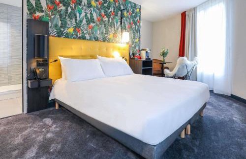 Puteaux Hotel | ibis Styles Puteaux Paris La Defense