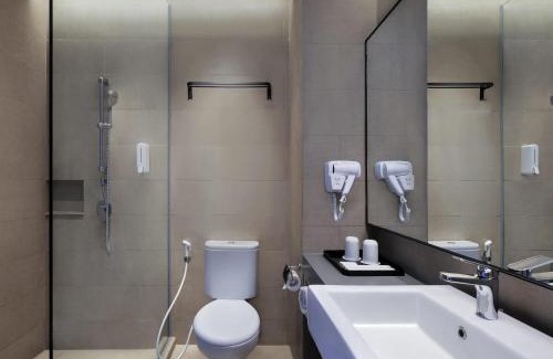 Surabaya Hotel | ibis Surabaya Tidar