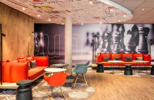 Troyes Hotel | ibis Troyes Centre