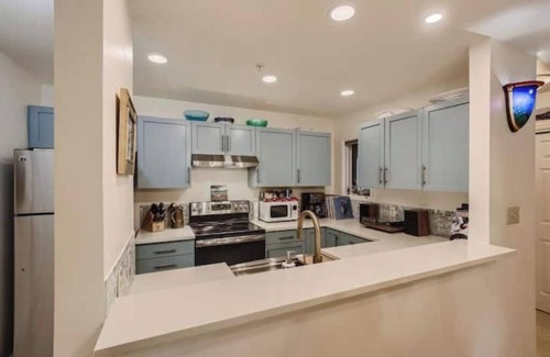 Lower Arapahoe House | Ideal Downtown 1 BDR Near Shops & Trails