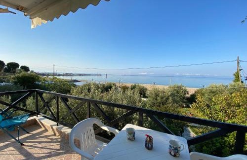 Nea Moudania House | Ideal Holidays