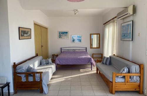 Nea Moudania House | Ideal Holidays
