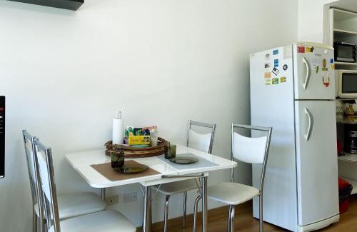 Balvanera Apartment | Ideal para unas semanas en el Centro, con Balcon, Pileta y Laundry, cerca del Subte