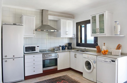 Port d'Andraitx Apartment | Idyllic accommodation on Mallorca with private terrace and sea view (Villa DEKA)