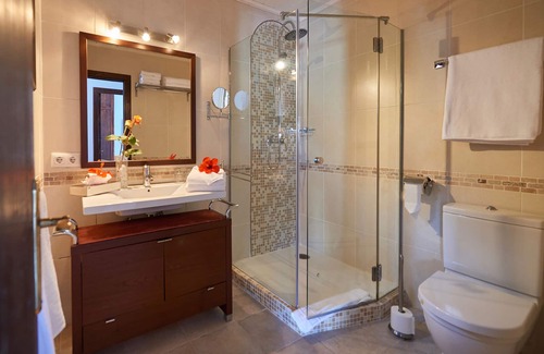 Port d'Andraitx Apartment | Idyllic accommodation on Mallorca with private terrace and sea view (Villa DEKA)
