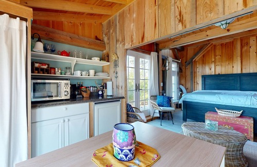 Edgecomb Apartment | Idyllic cottage on five acres with great harbor views, large deck, & firepit