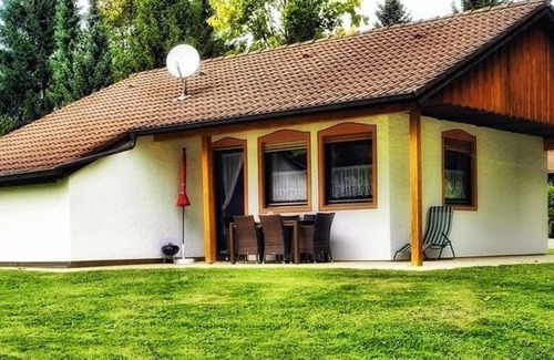 Ulrichsgrun Apartment | Idyllisches Ferienhaus für 2-6 Personen