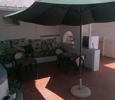 Lagos City Center House | Iguana Guesthouse