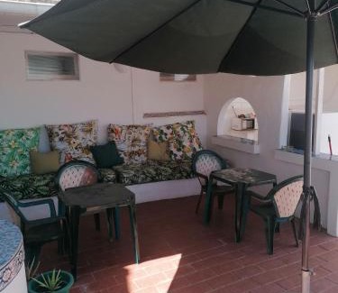 Lagos City Center House | Iguana Guesthouse