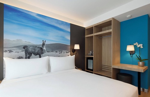Miraflores Hotel | Ikonik Miraflores