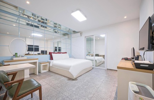 Songman Hotel | Iksan Hotel Rings