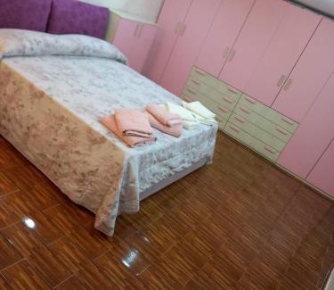 Quartieri Spagnoli Apartment | Il Borbonico a Toledo