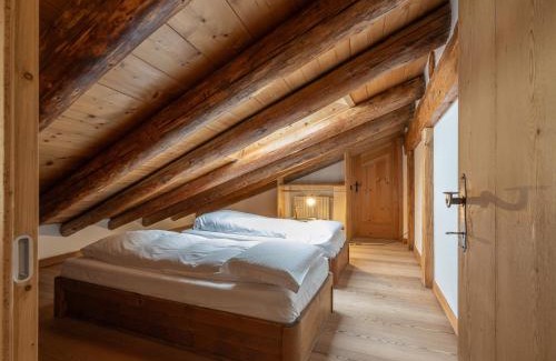 Cortina d'Ampezzo Apartment | Il Covo, grazioso bilocale mansardato a Cortina