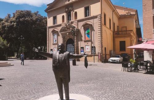 Pesaro Apartment | Il nido di Silvia a due passi dal teatro Rossini