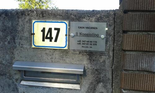 Mercallo House | Il NOCCIOLINO , 2 appartamenti