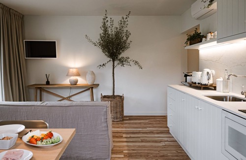 Lamego Villa | Imago Houses 2 - by MET