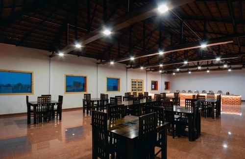Kanoi Hotel | Imperial Resort