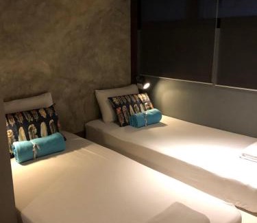 Pratunam Hostel | In a Box Hostel