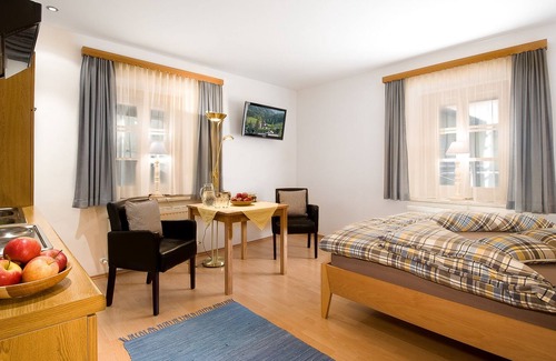 Hoetting Apartment | In the city and yet in the countryside